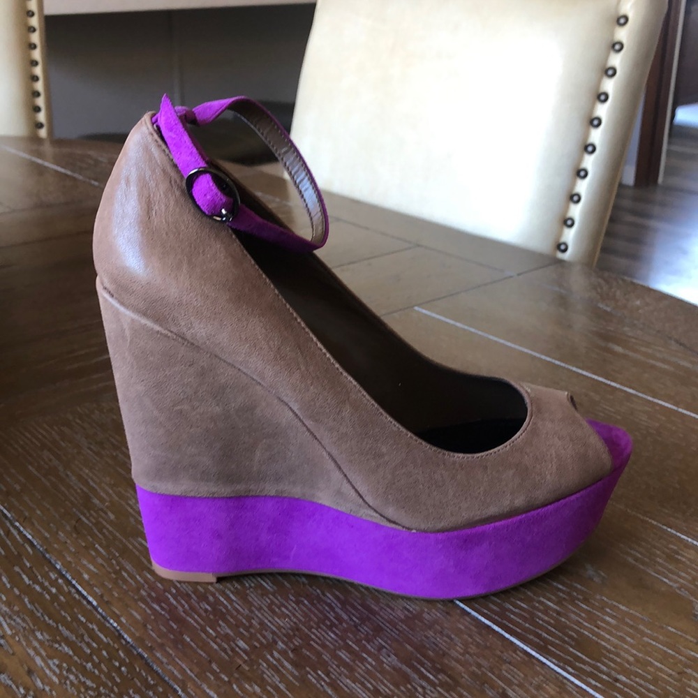 BN Jessica Simpson Wedges, never worn and no box